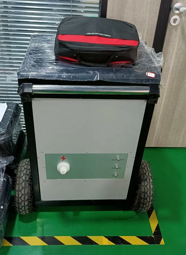 Máy phát xung cao áp 8/16/32kV có thể chọn với chế độ xả DC / Cycle duy nhất / Cycle 2